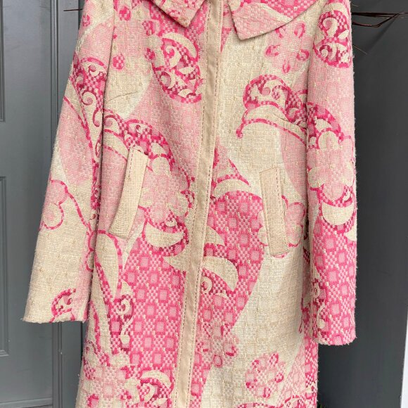 Elie Tahari Early Winter/Early Spring Pink Paisley Coat - Picture 4 of 6